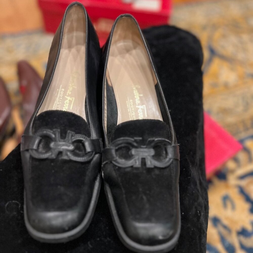 Salvatore Ferragamo Blk Nappa Leather and Suede Moccasin w/Gancini Italy Sz 6.5